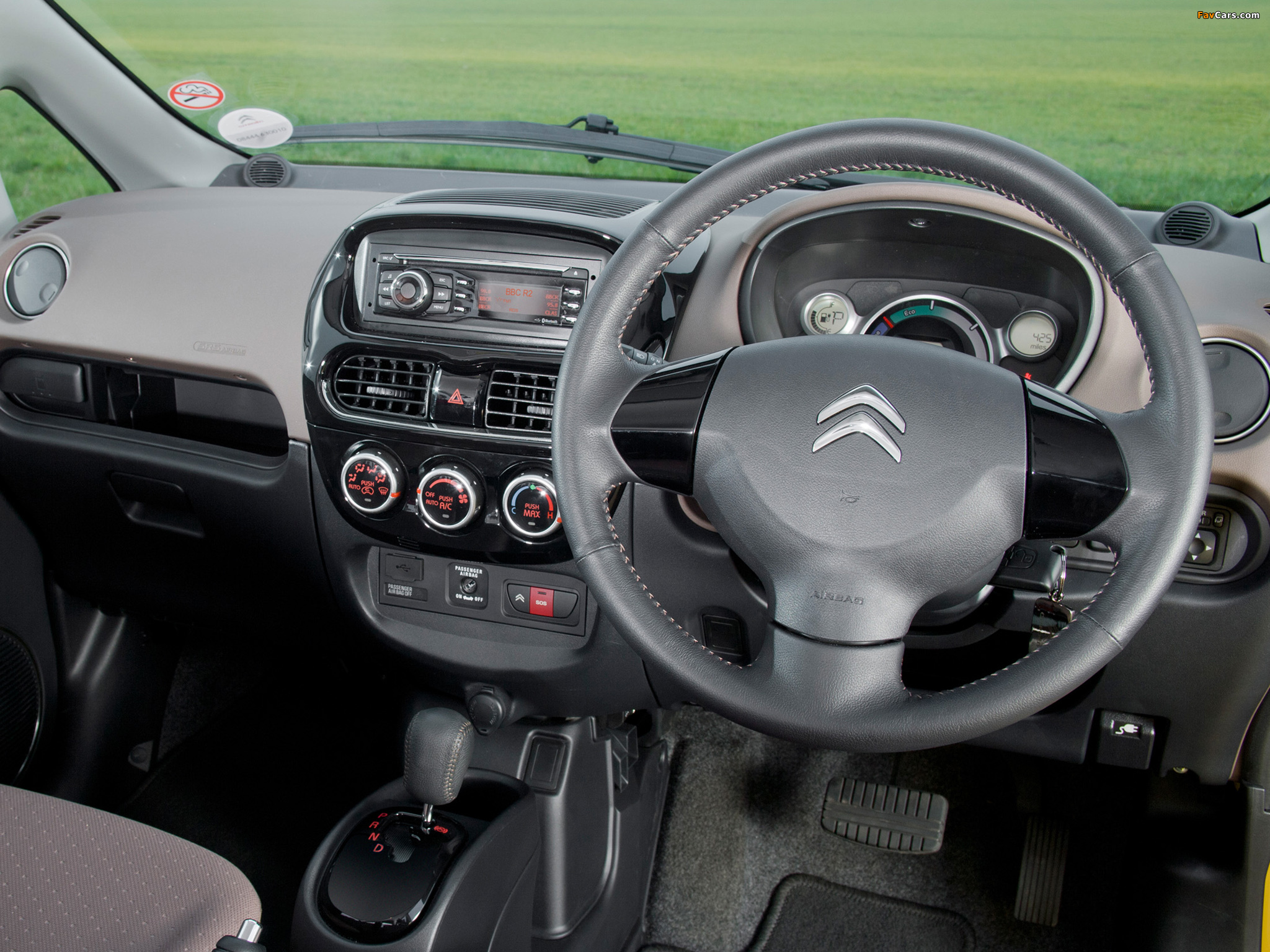 Pictures of Citroën C-Zero UK-spec 2010–12 (2048 x 1536)