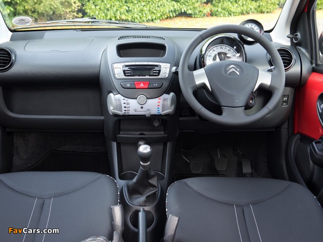 Citroën C1 Platinum 3-door 2013 pictures (640 x 480)