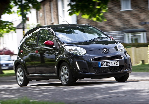 Images of Citroën C1 Connexion 5-door 2012