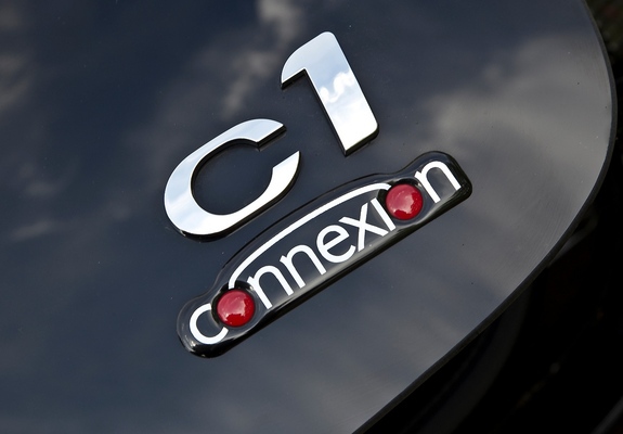 Pictures of Citroën C1 Connexion 5-door 2012