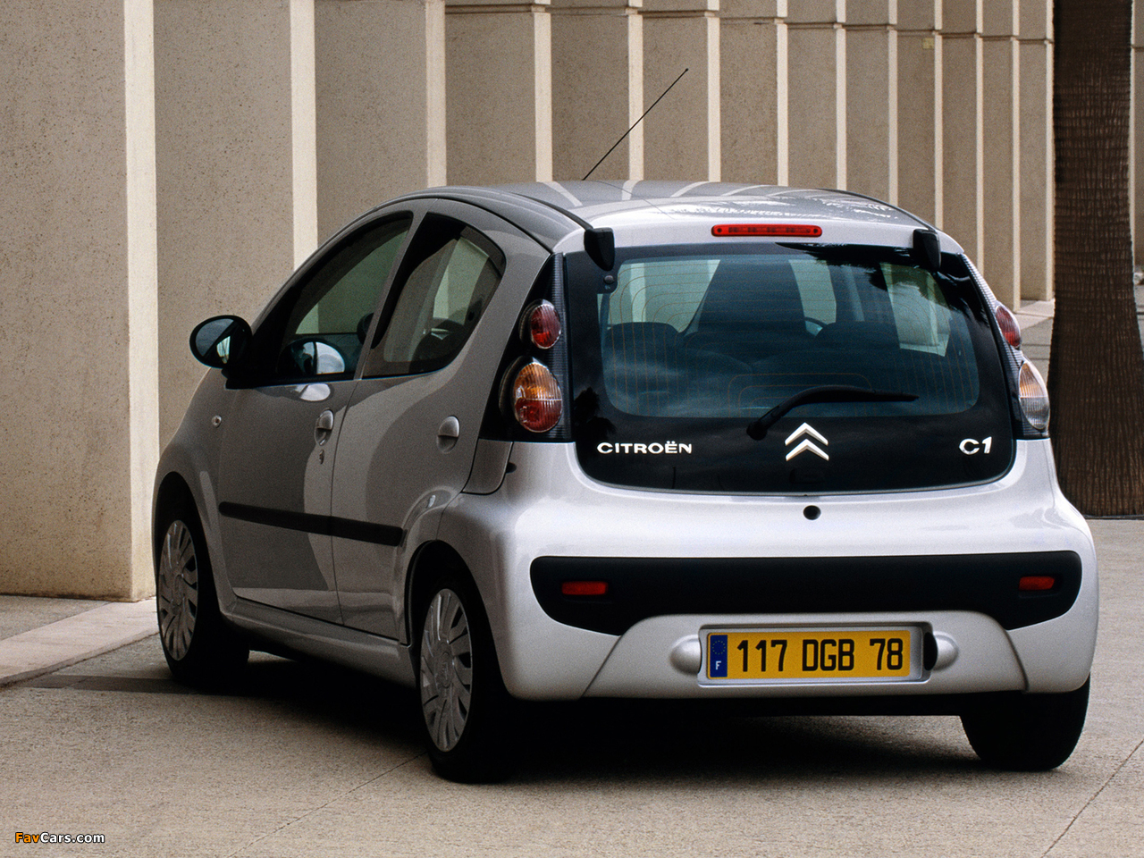 Citroën C1 5-door 2005–08 wallpapers (1280 x 960)