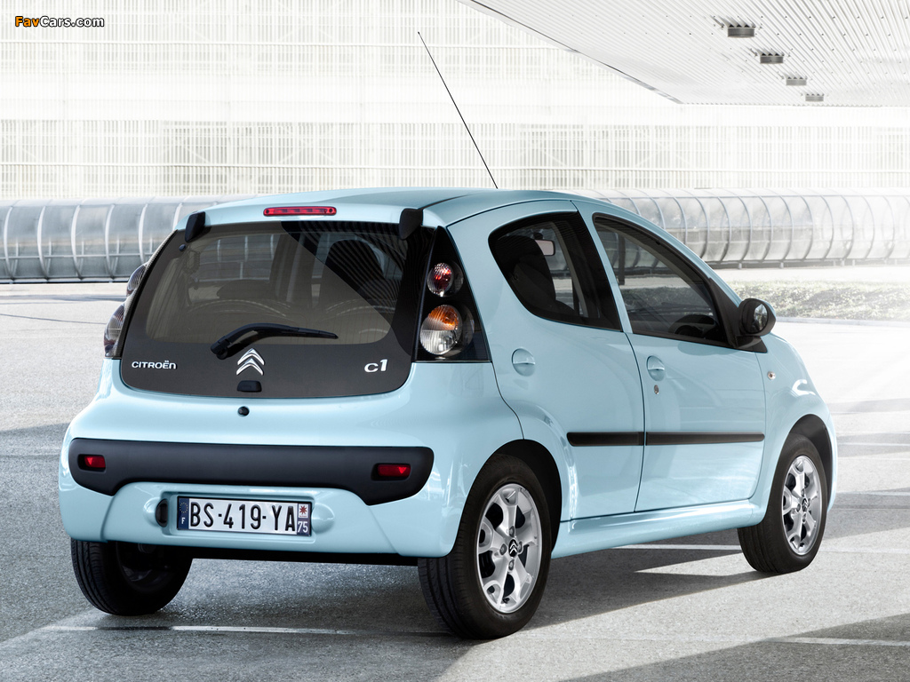 Citroën C1 5-door 2012 wallpapers (1024 x 768)