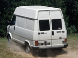 Photos of Citroën C25 4x4 High Roof Van 1991–94