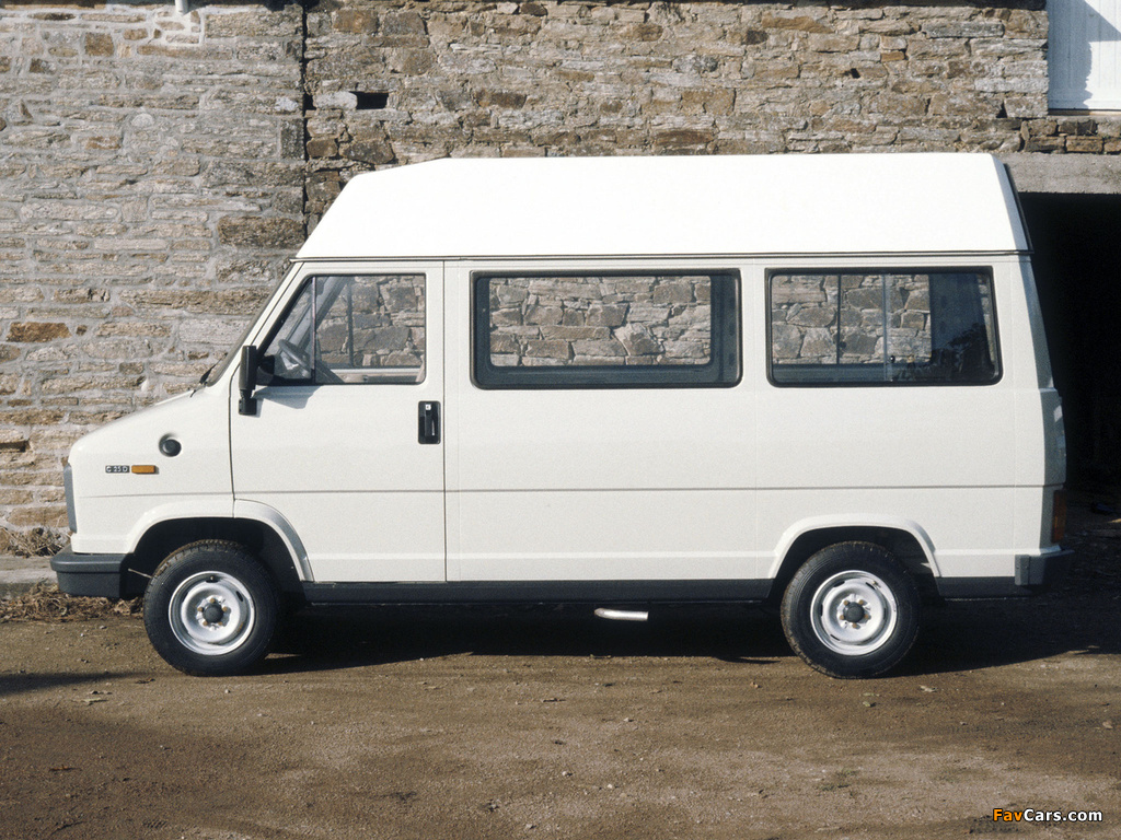 Pictures of Citroën C25 Combi High Roof 1981–90 (1024 x 768)