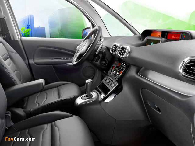 Pictures of Citroën C3 Picasso 2012 (640 x 480)