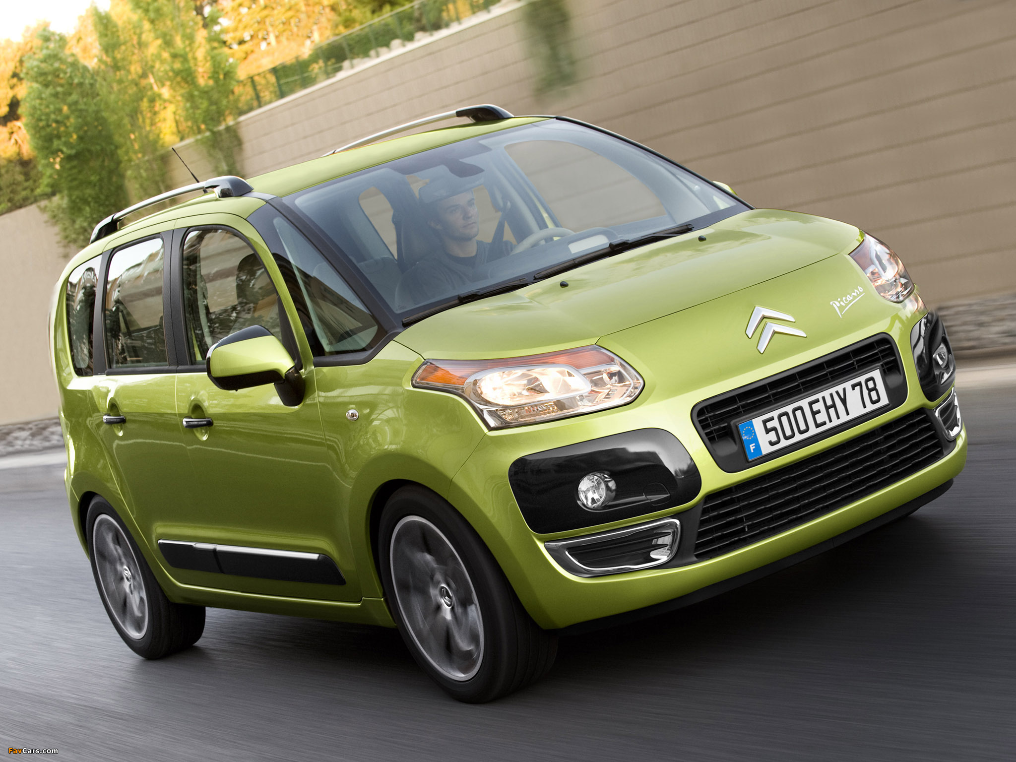 Citroën C3 Picasso 2009 wallpapers (2048 x 1536)