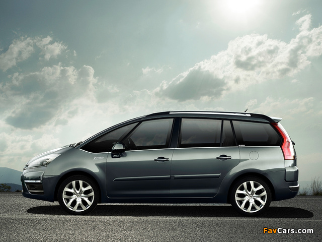 Citroën Grand C4 Picasso 2010–13 wallpapers (640 x 480)