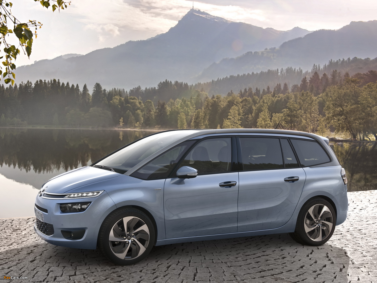 Photos of Citroën Grand C4 Picasso 2013 (1600 x 1200)