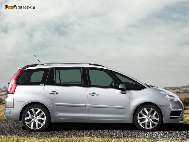 Pictures of Citroën Grand C4 Picasso 2010–13 (640 x 480)
