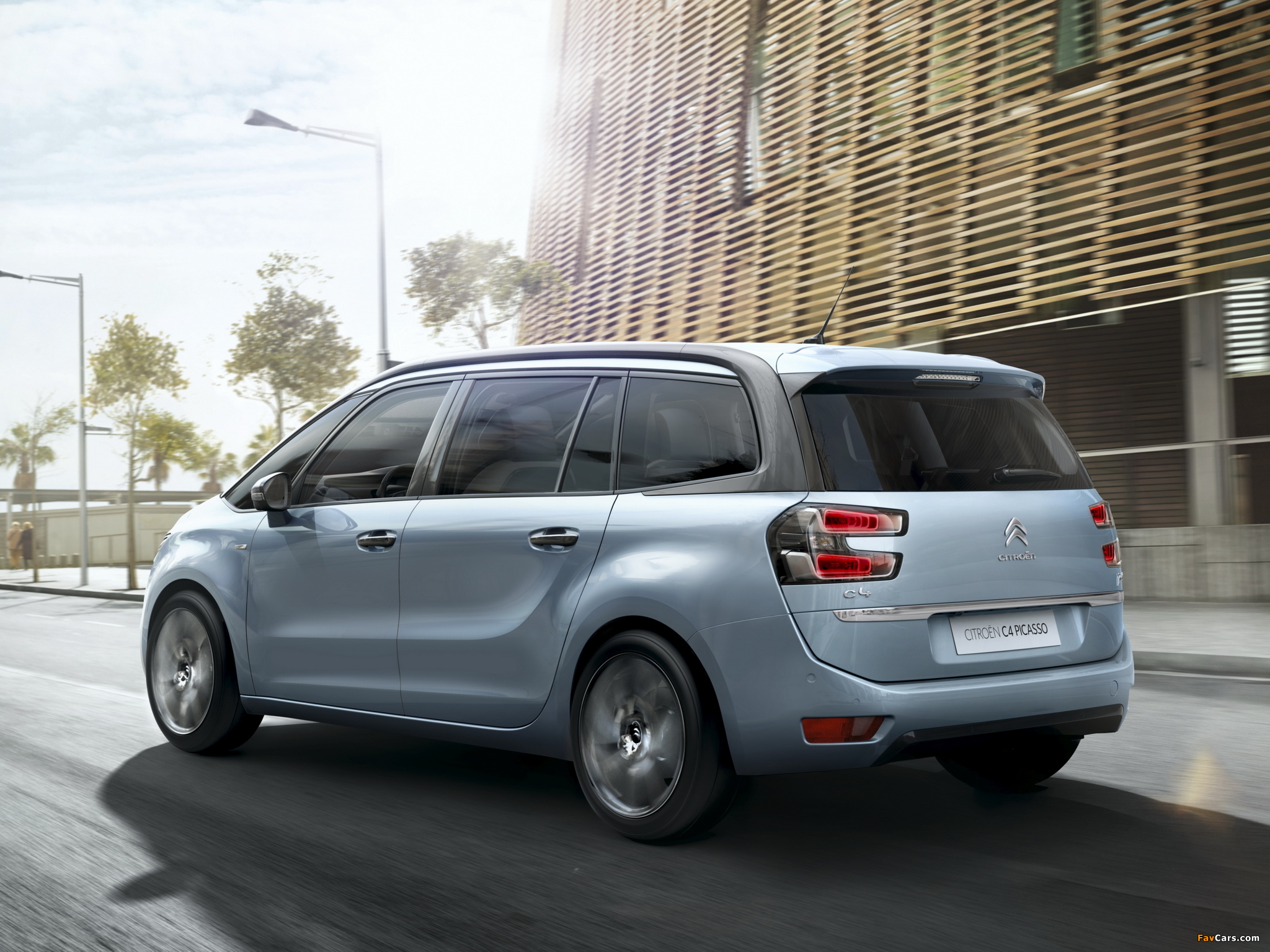 Pictures of Citroën Grand C4 Picasso 2013 (2048 x 1536)