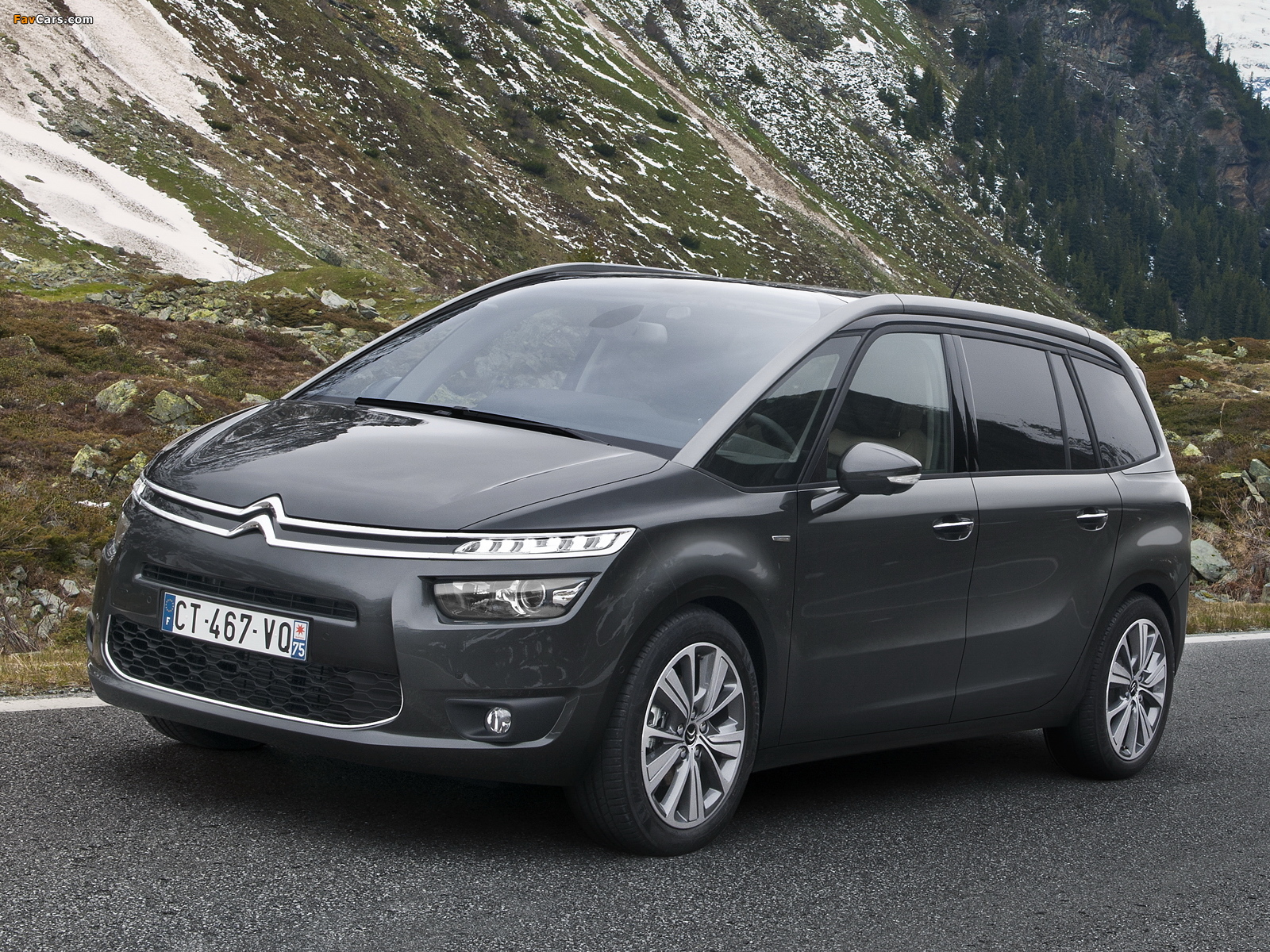 Citroën Grand C4 Picasso 2013 wallpapers (1600 x 1200)