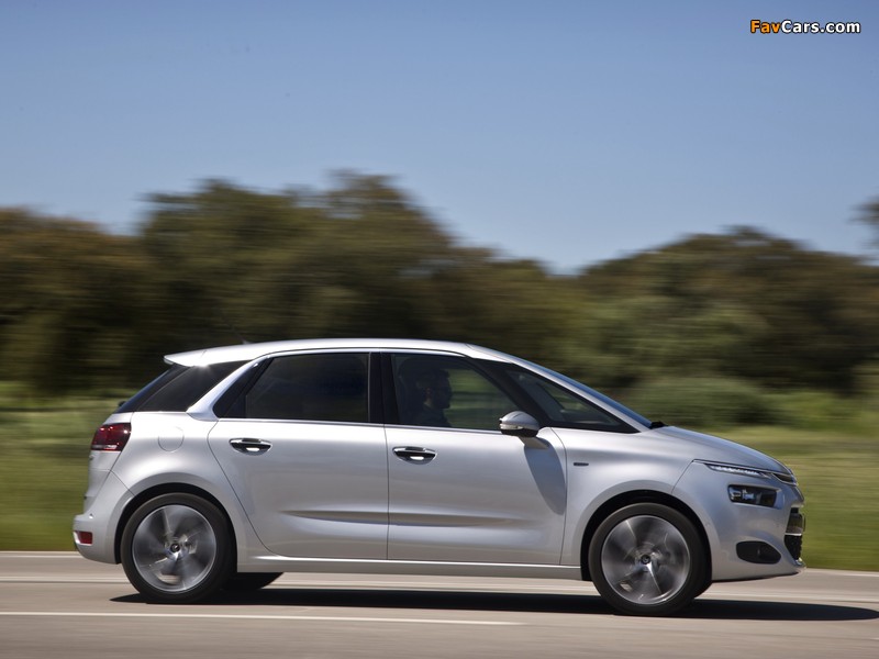 Citroën C4 Picasso 2013 wallpapers (800 x 600)