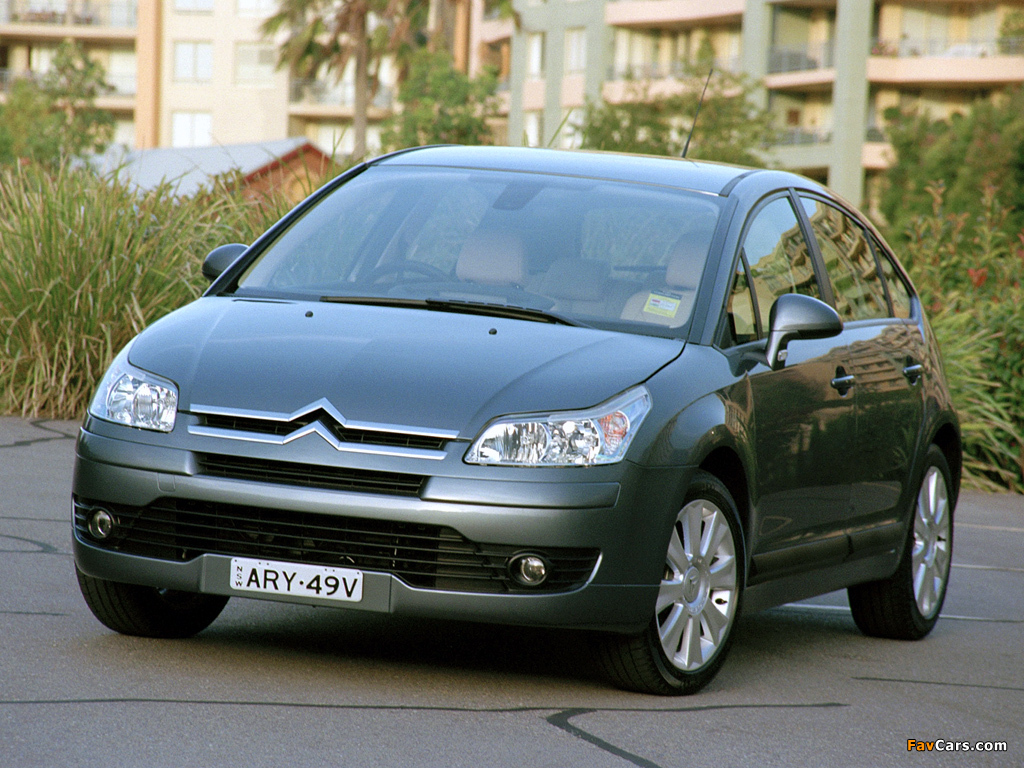Citroën C4 Berline AU-spec 2004–08 pictures (1024 x 768)