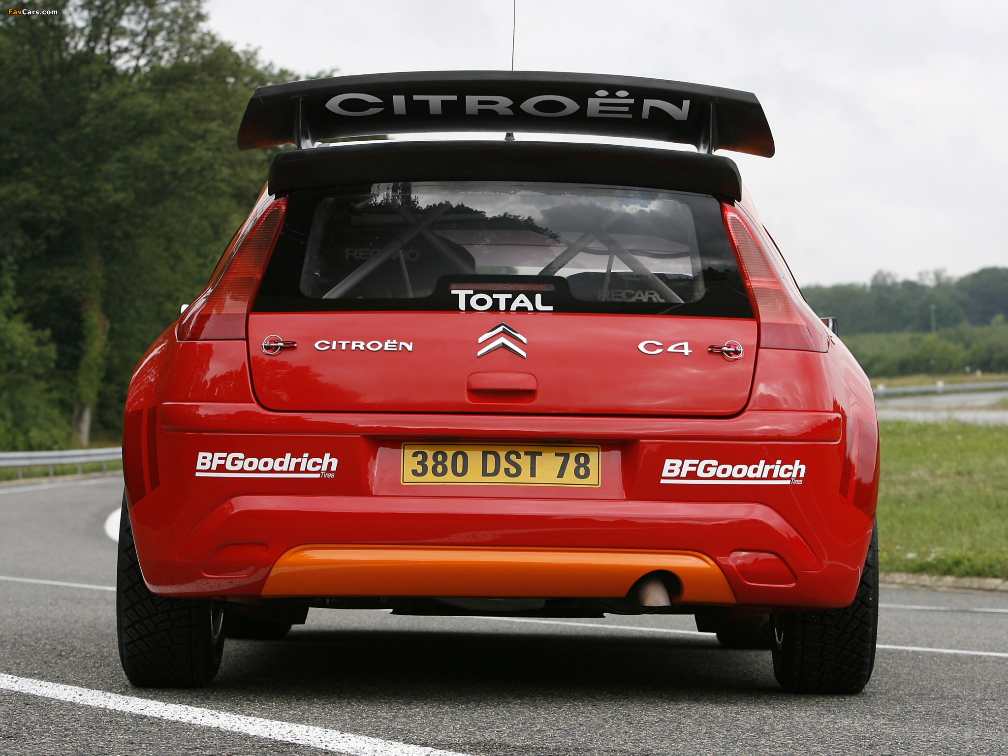 Citroën C4 WRC 2007–08 wallpapers (2048 x 1536)
