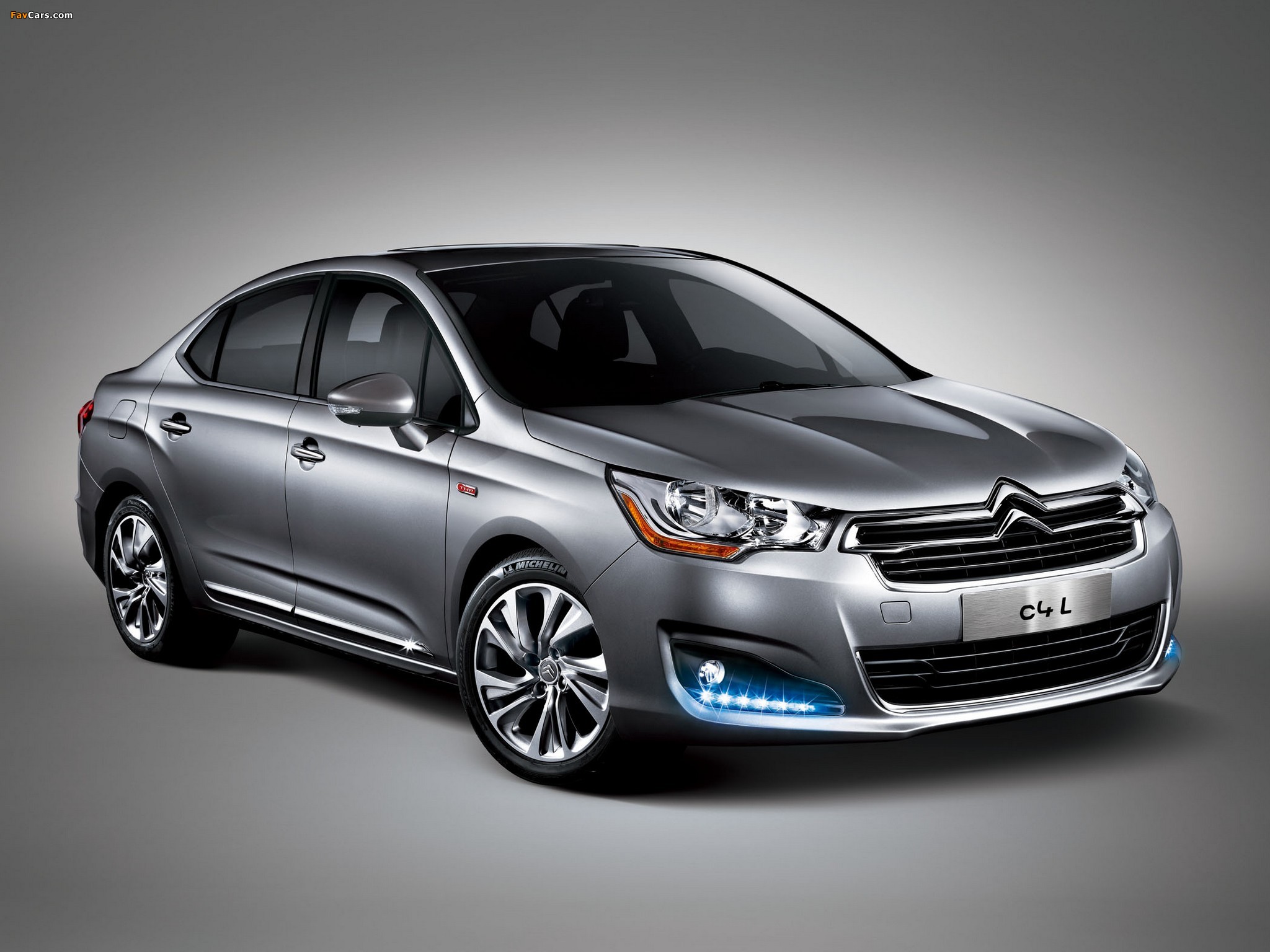 Citroën C4 L 2012 wallpapers (2048 x 1536)