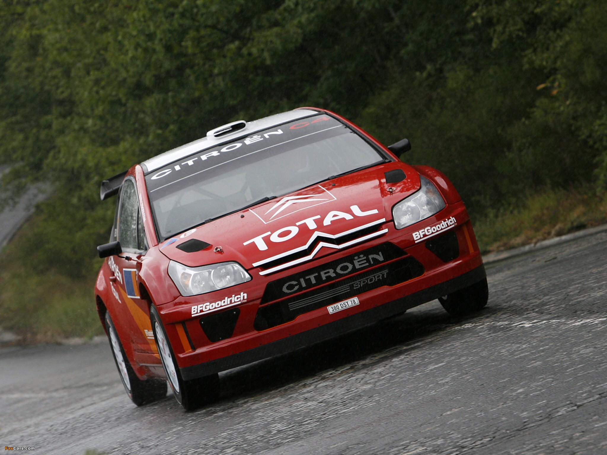 Citroën C4 WRC 2007–08 wallpapers (2048 x 1536)