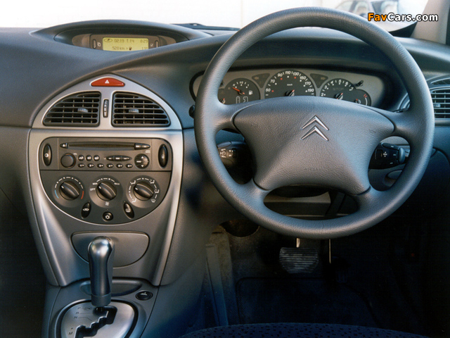 Citroën C5 HDi AU-spec 2001–04 photos (640 x 480)