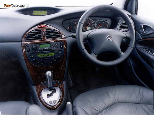 Citroën C5 V6 AU-spec 2001–04 pictures (640 x 480)