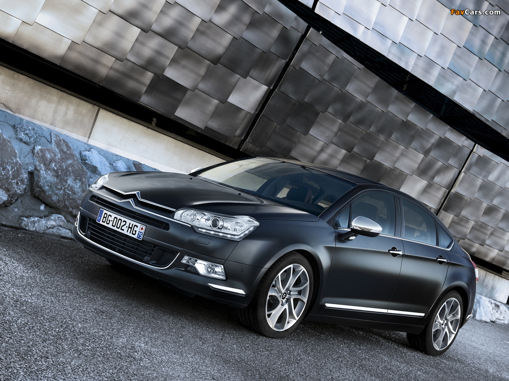 Citroën C5 Serie Noire 2011 wallpapers (1024 x 768)