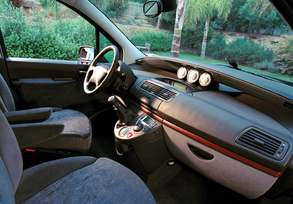 Citroën C8 2002–07 photos