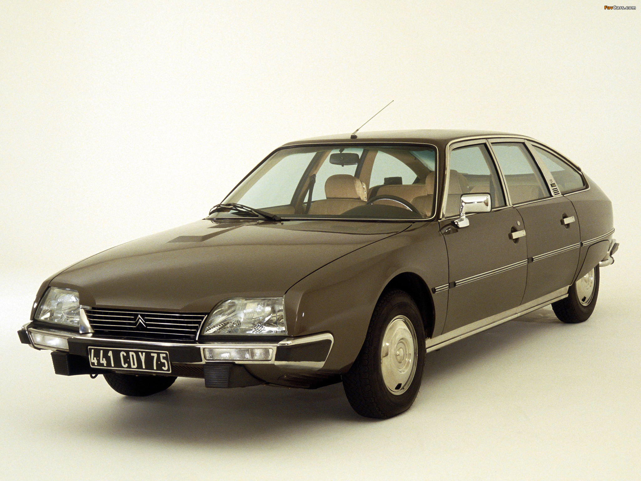Citroën CX 2400 Pallas 1976–85 photos (2048 x 1536)