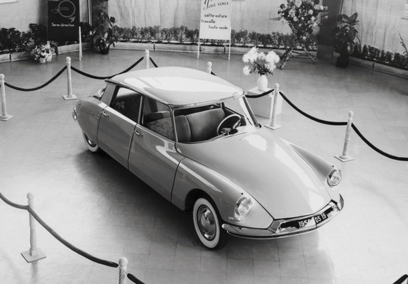 Citroën DS 19 1955–68 wallpapers