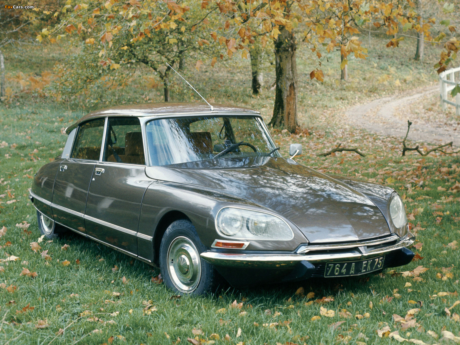 Images of Citroën DS 21 Berline 1968–74 (1600 x 1200)