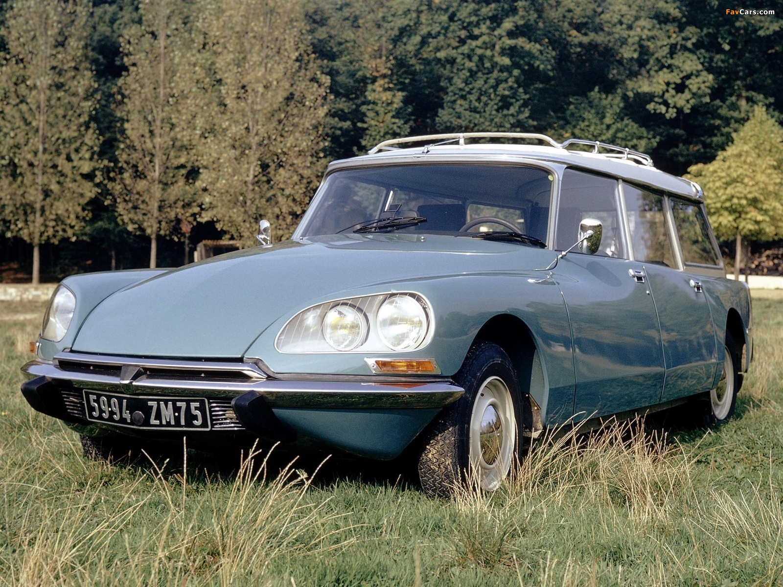 Photos of Citroën DS 21 Break 1968–76 (1600 x 1200)