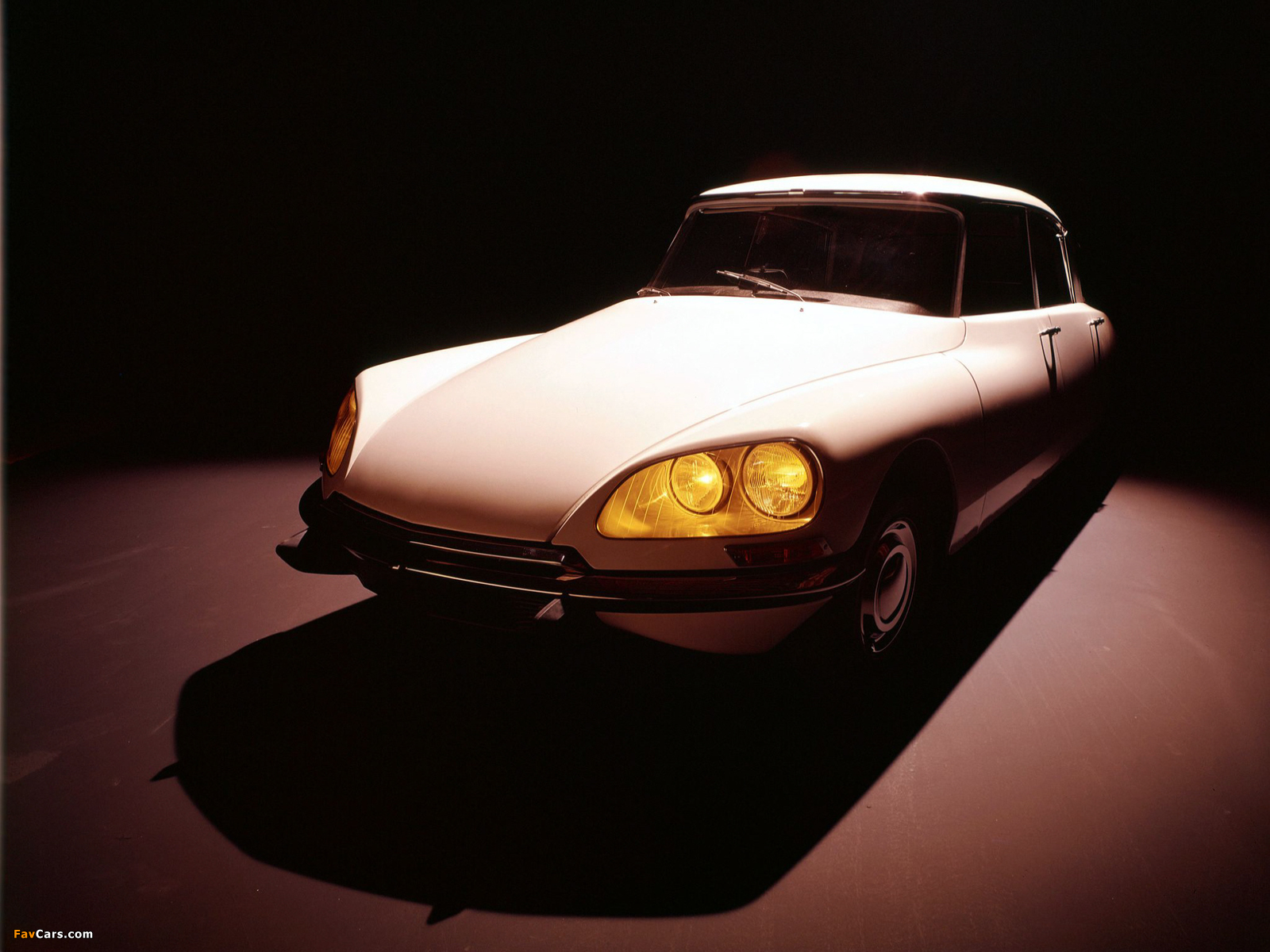 Photos of Citroën DS 21 Berline 1968–74 (1600 x 1200)