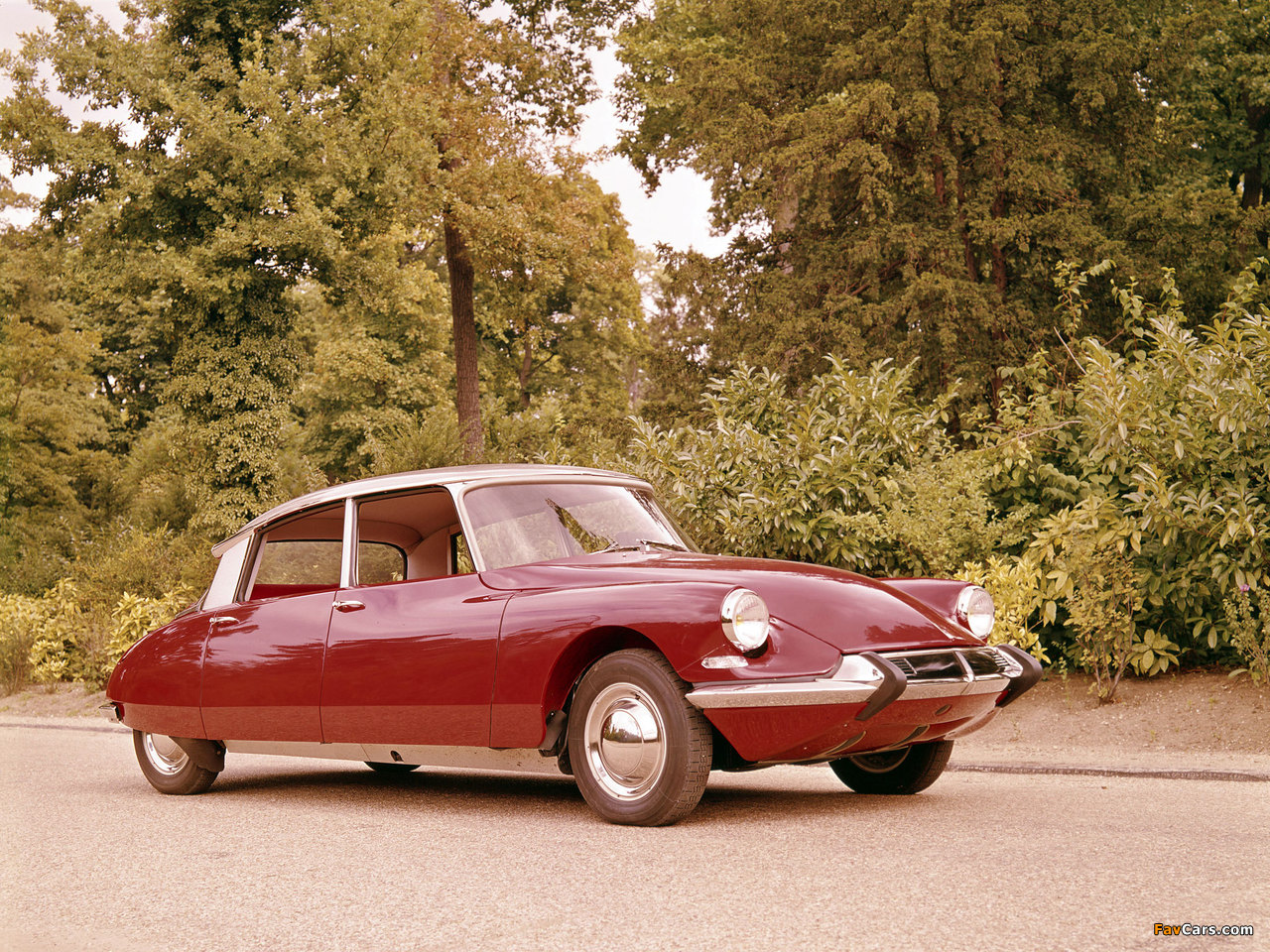 Pictures of Citroën DS 19 1955–68 (1280 x 960)