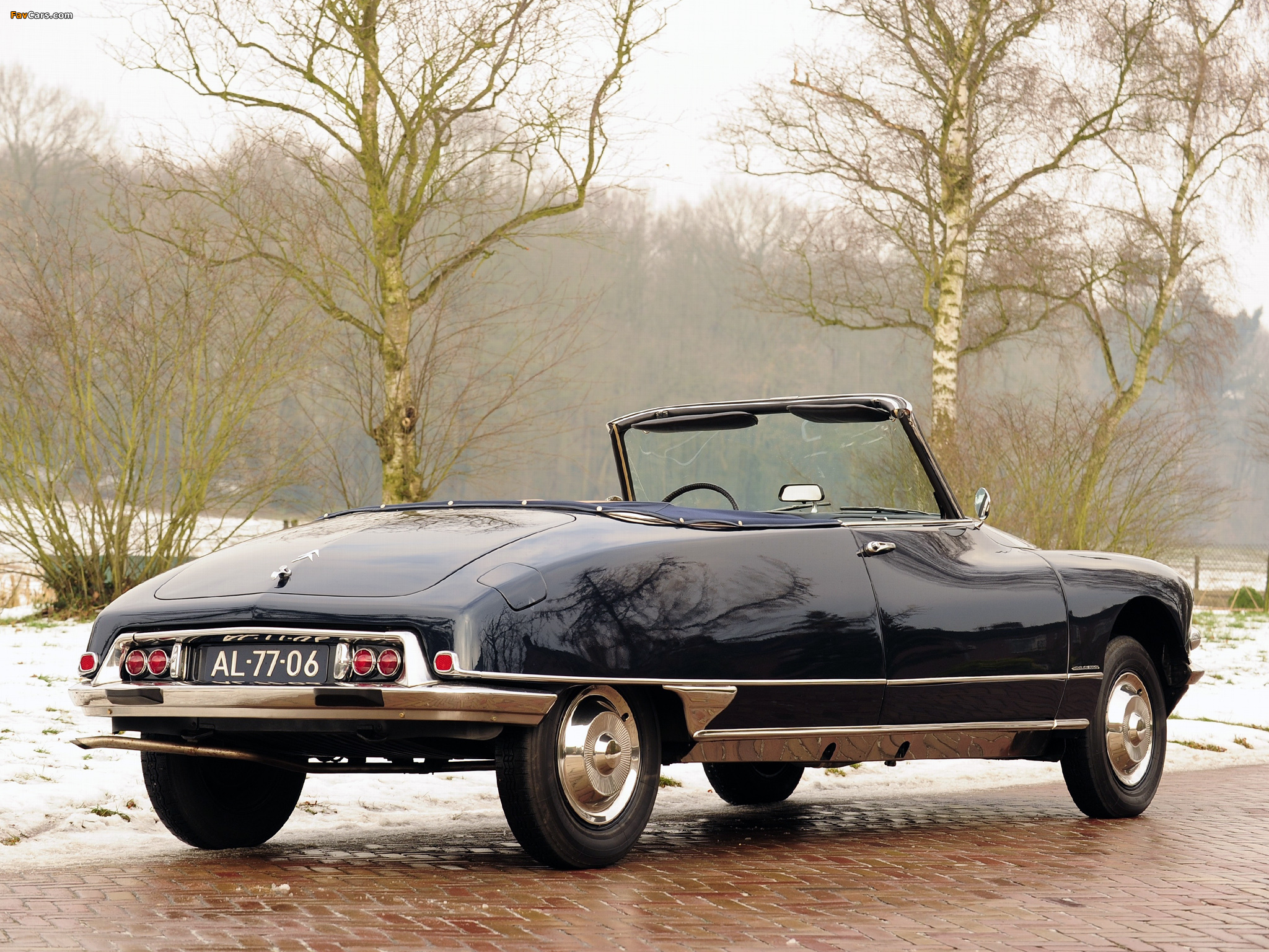 Pictures of Citroën DS 19 Cabriolet 1961–68 (2048 x 1536)