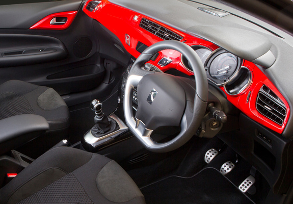 Images of Citroën DS3 Red 2013