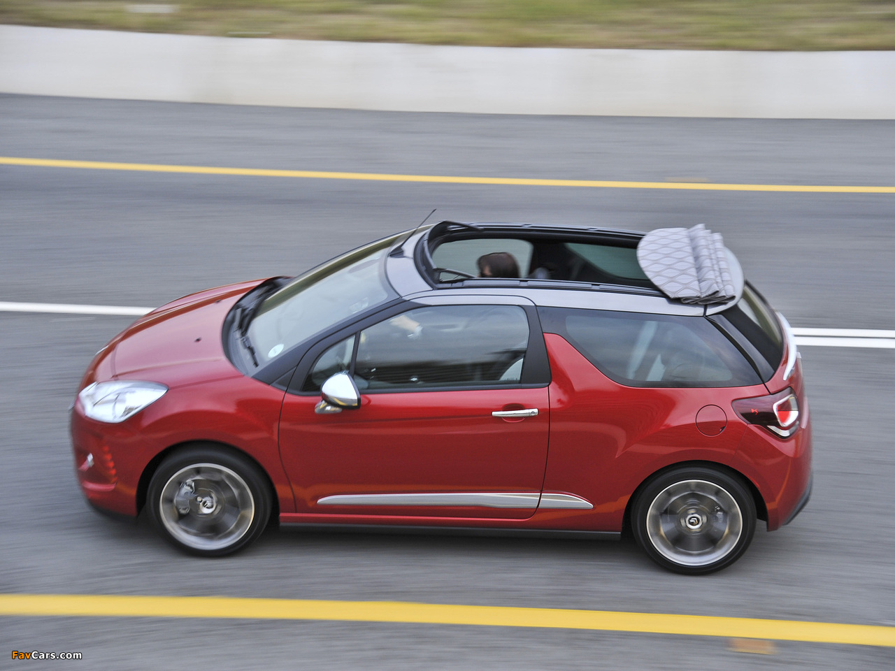 Images of Citroën DS3 Cabrio ZA-spec 2013 (1280 x 960)