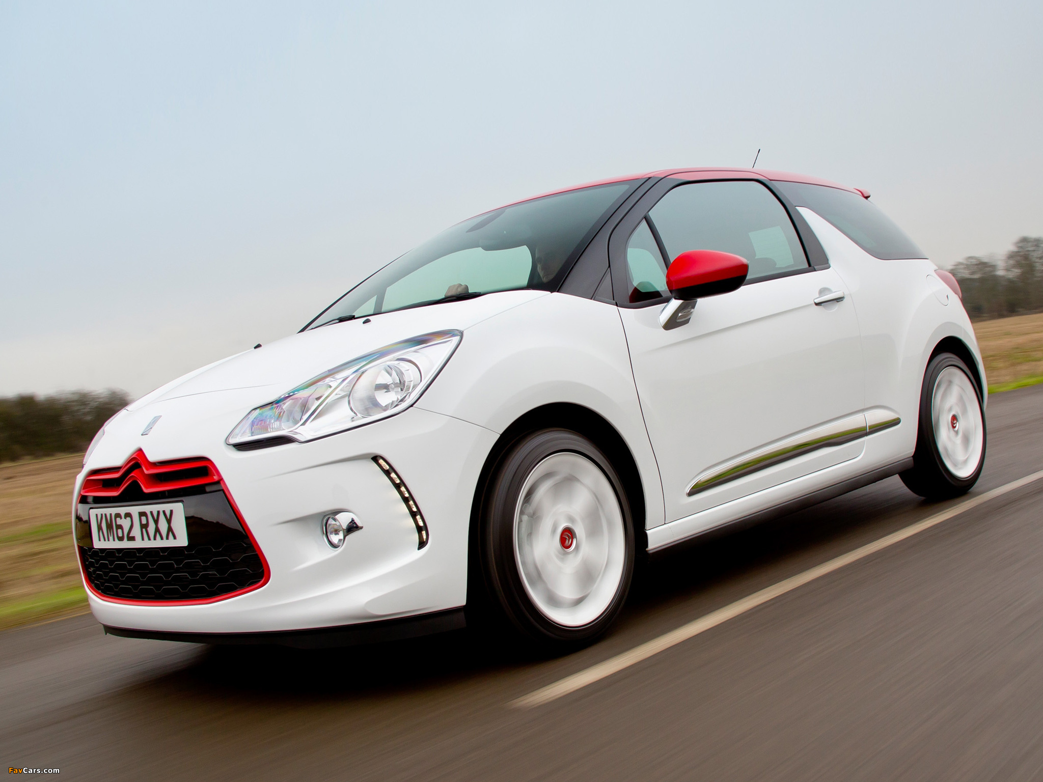 Photos of Citroën DS3 Red 2013 (2048 x 1536)