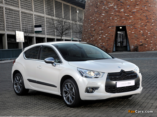 Citroën DS4 ZA-spec 2011 photos (640 x 480)