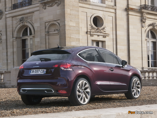 Citroën DS4 Faubourg Addict 2013 wallpapers (640 x 480)