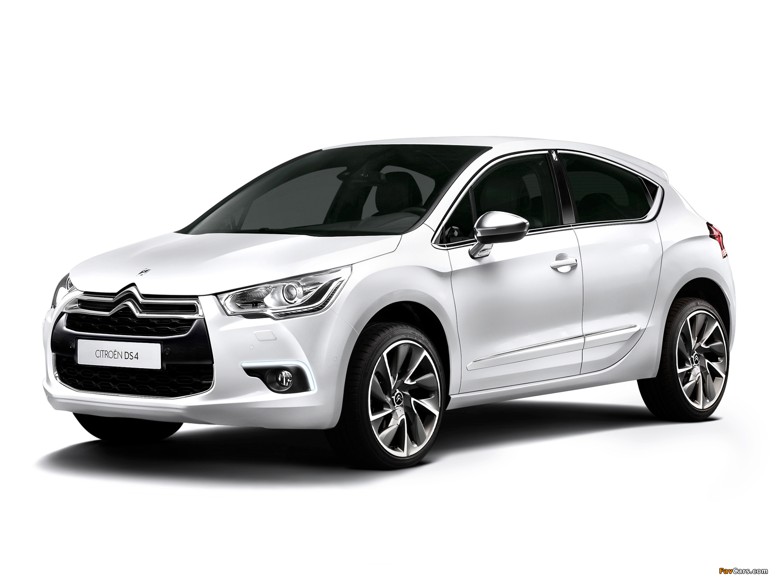 Citroën DS4 Pure Pearl 2013 wallpapers (1600 x 1200)