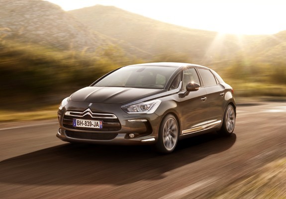 Citroën DS5 2011 wallpapers