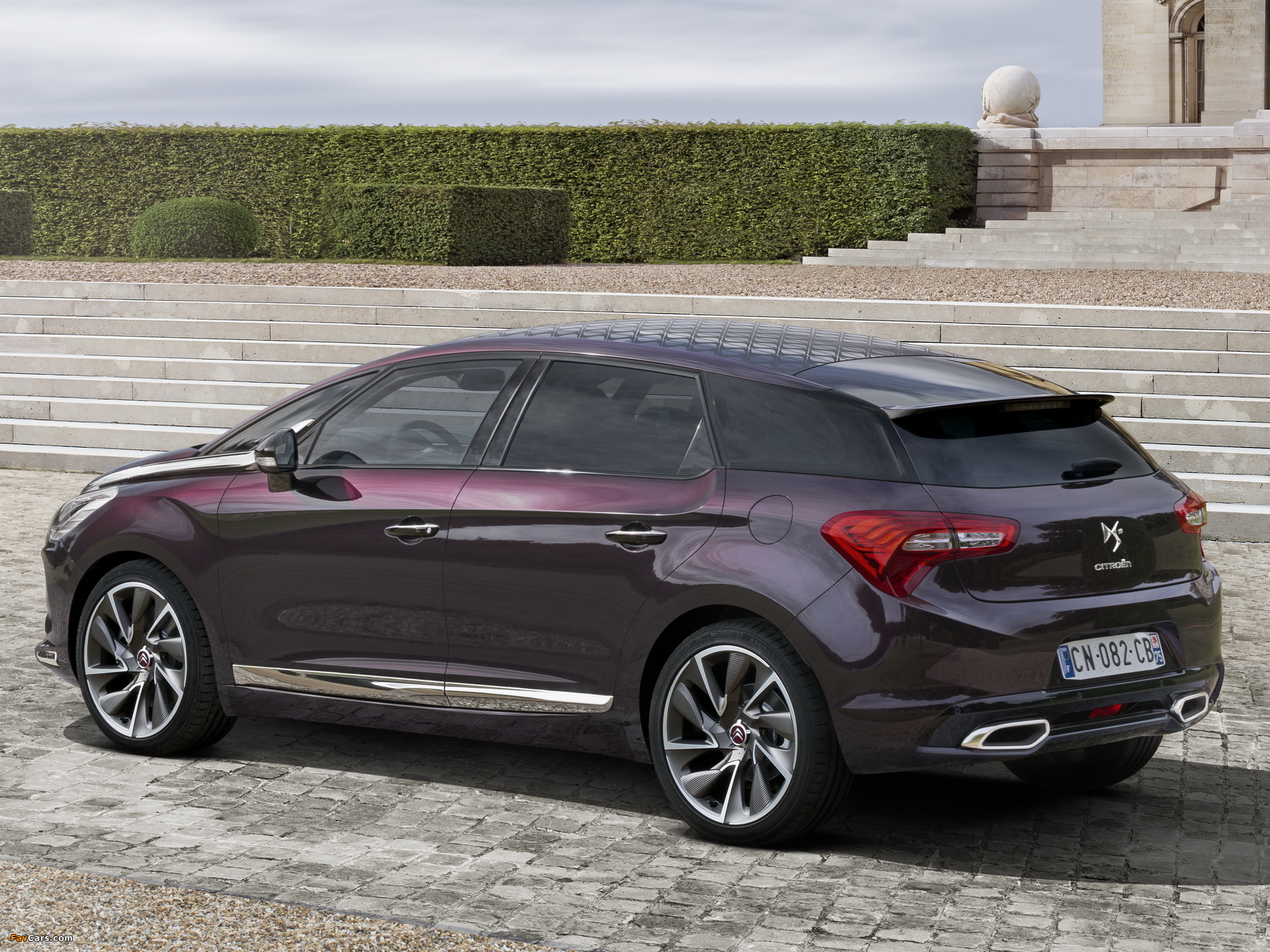 Citroën DS5 Faubourg Addict 2013 wallpapers (2048 x 1536)