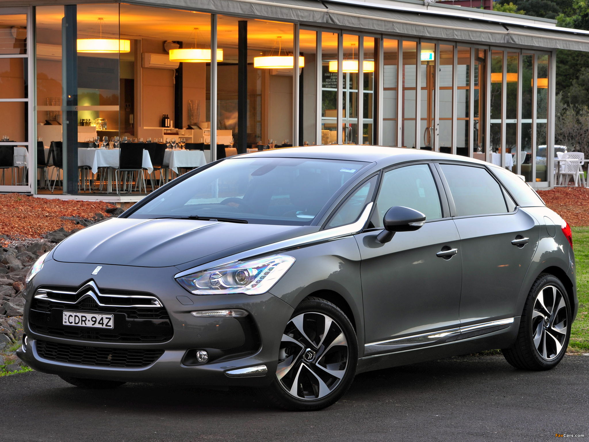 Images of Citroën DS5 AU-spec 2012 (2048 x 1536)