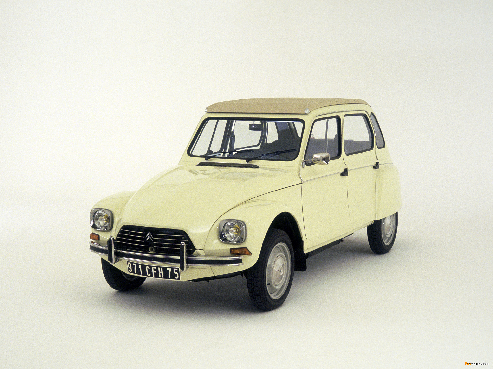 Citroën Dyane 1967–84 wallpapers (2048 x 1536)
