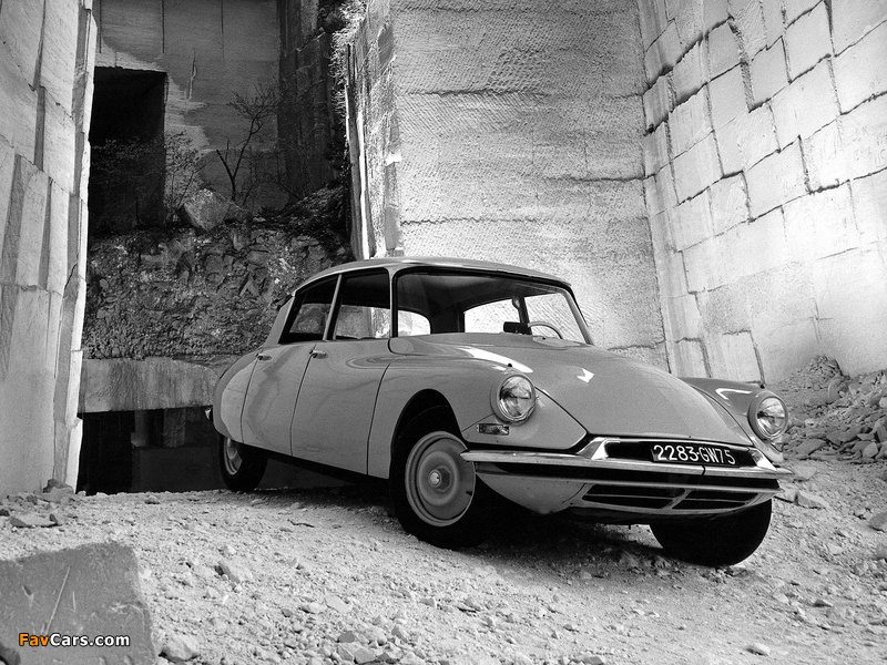 Citroën ID 19 Berline 1956–68 pictures (800 x 600)