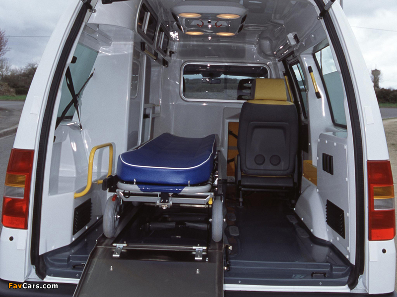 Pictures of Citroën Jumpy Ambulance 1995–2004 (800 x 600)