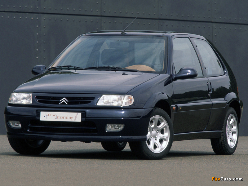 Citroën Saxo VTS New Morning 1998 photos (800 x 600)