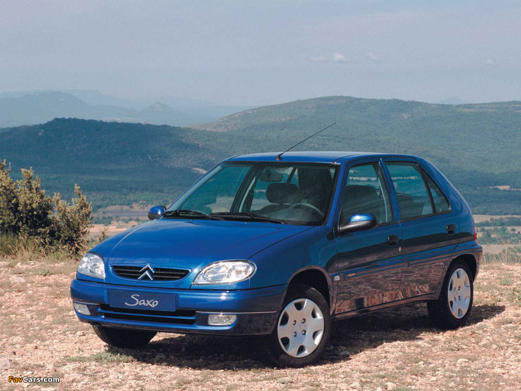 Citroën Saxo 5-door 1999–2004 photos (1024 x 768)
