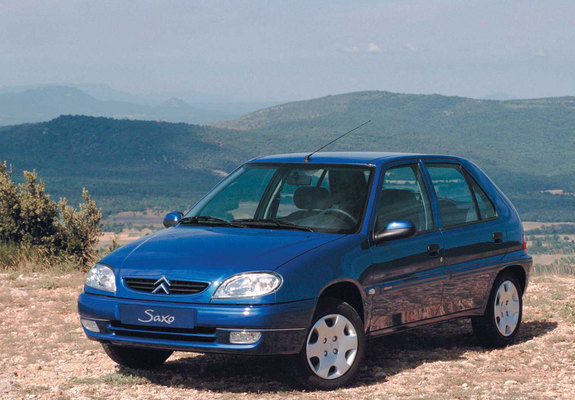 Citroën Saxo 5-door 1999–2004 photos