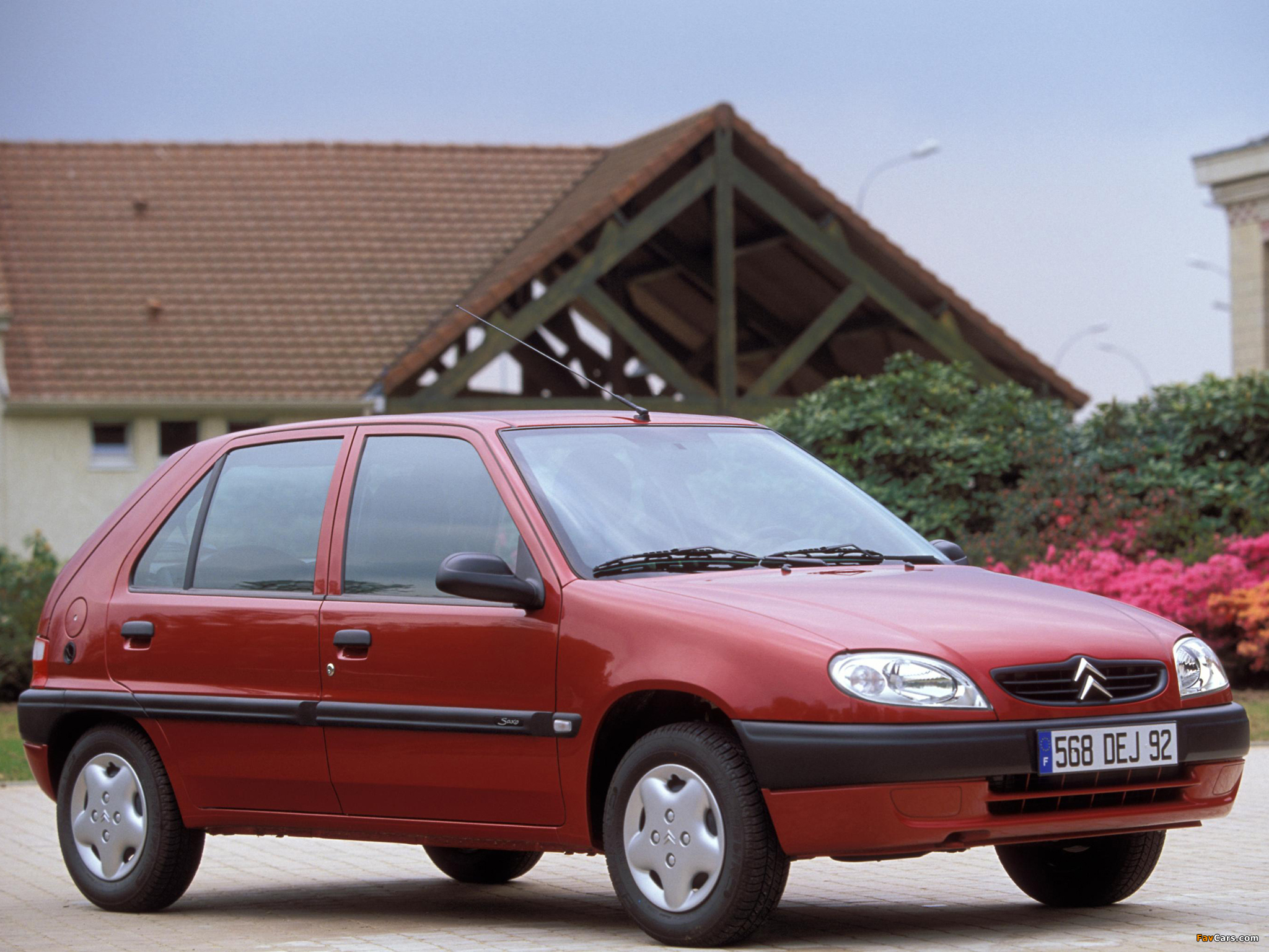 Images of Citroën Saxo 5-door 1999–2004 (2048 x 1536)