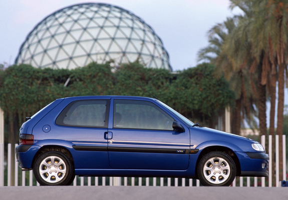 Photos of Citroën Saxo VTS 1996–99