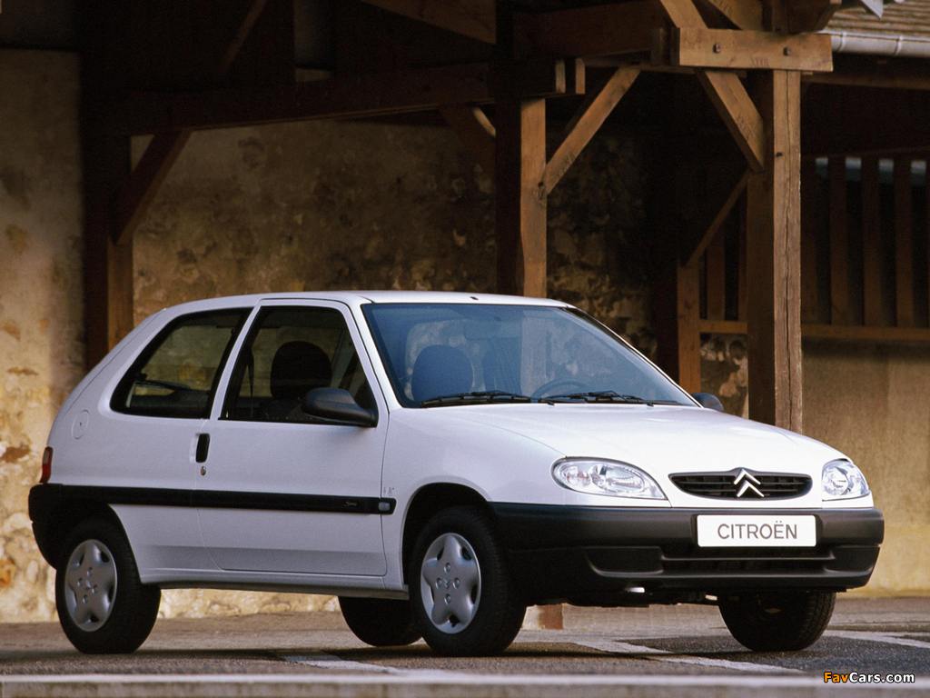 Pictures of Citroën Saxo 3-door 1999–2004 (1024 x 768)