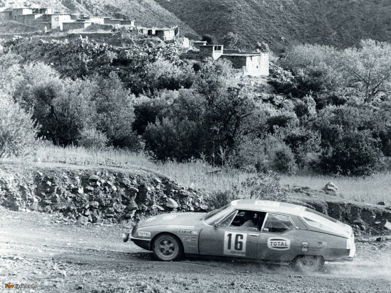Citroën SM Rally Car 1970–75 images (1280 x 960)